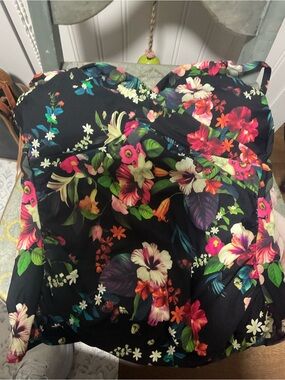 Floral Black Multi-Color Women's Swim Top